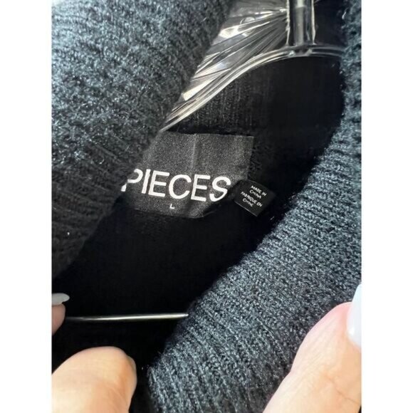 NWOT Turtleneck Sweater Bodycon Midi Dress Large - Picture 3 of 5